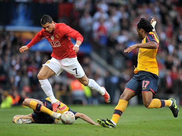 相比仍稍显 相比仍稍显